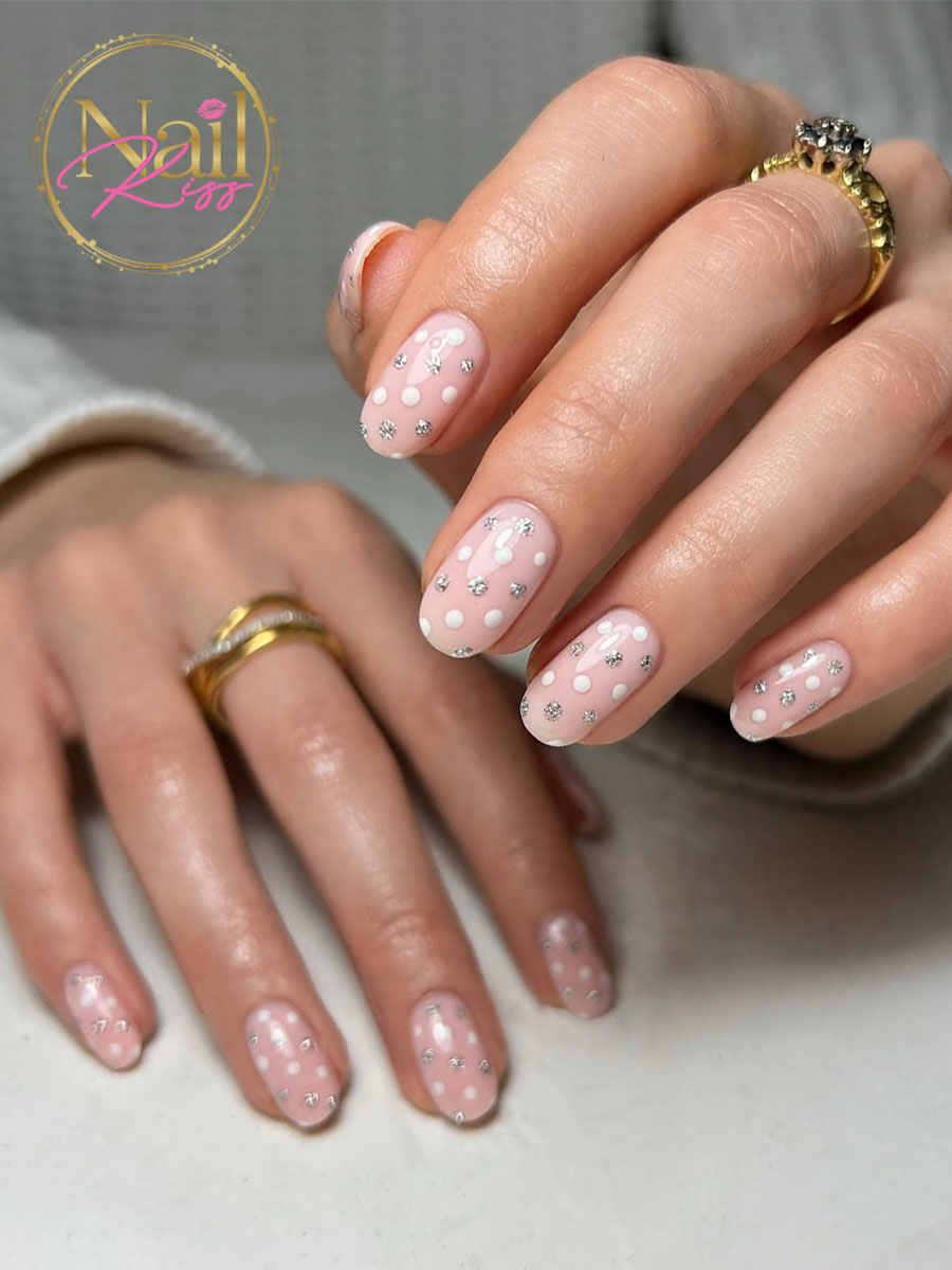 Nail Kiss 