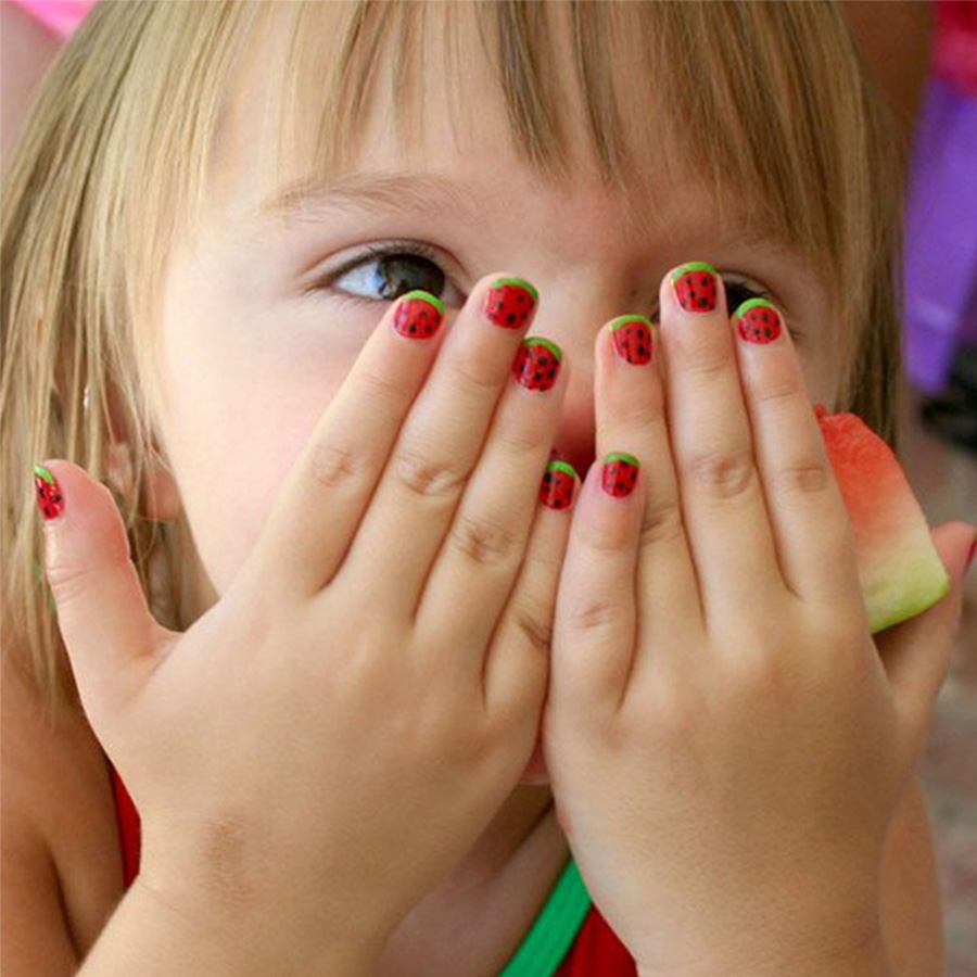 Nail Kiss 