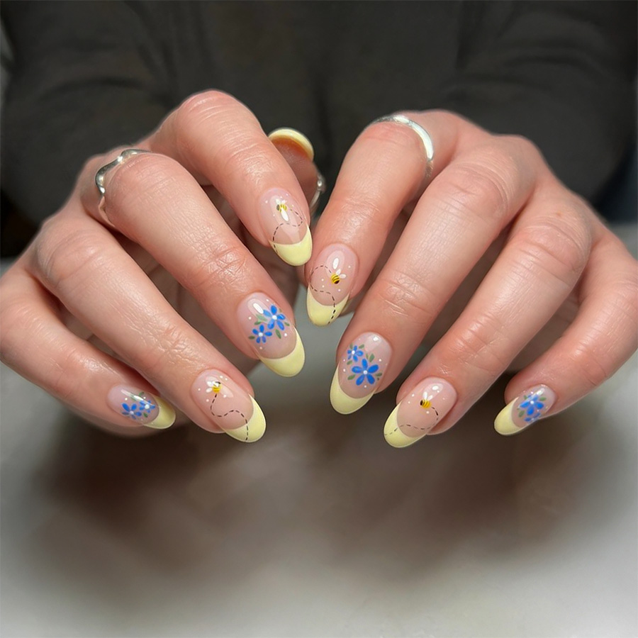Nail Kiss 